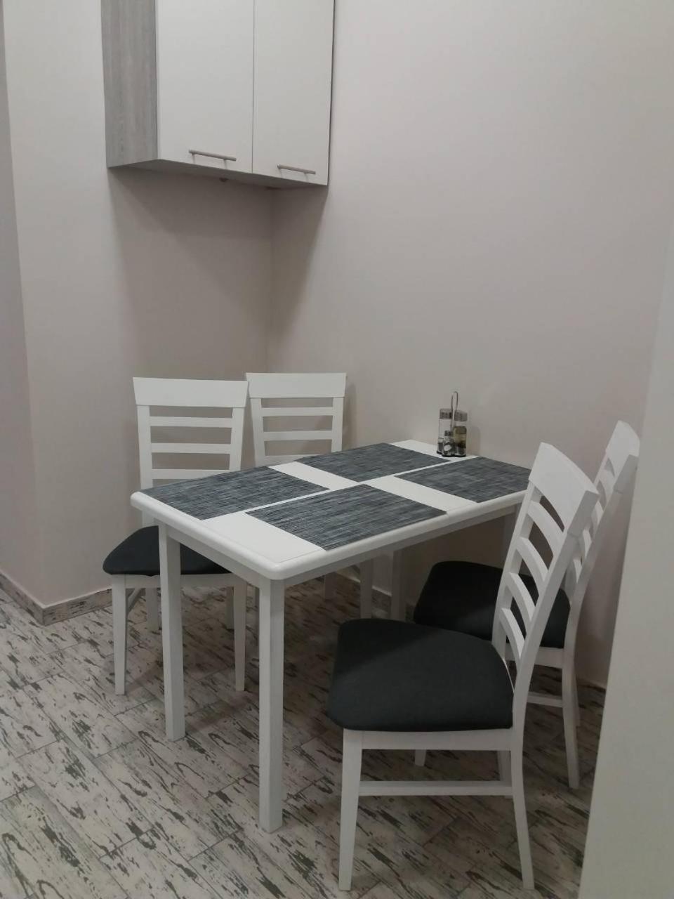 Skelnaia Apartment Lviv Exterior photo